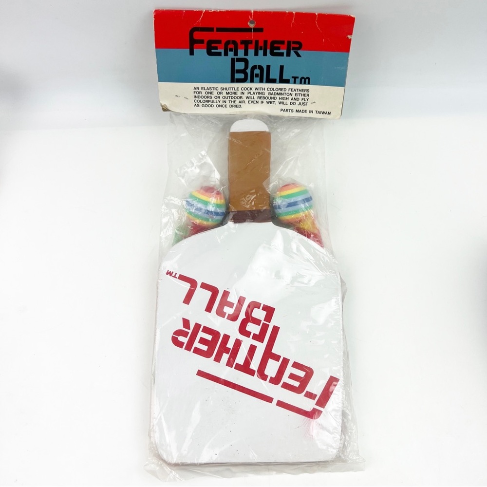 NEW Vintage 90s Feather Ball Badminton Game Global Games Unlimited Shuttlecocks